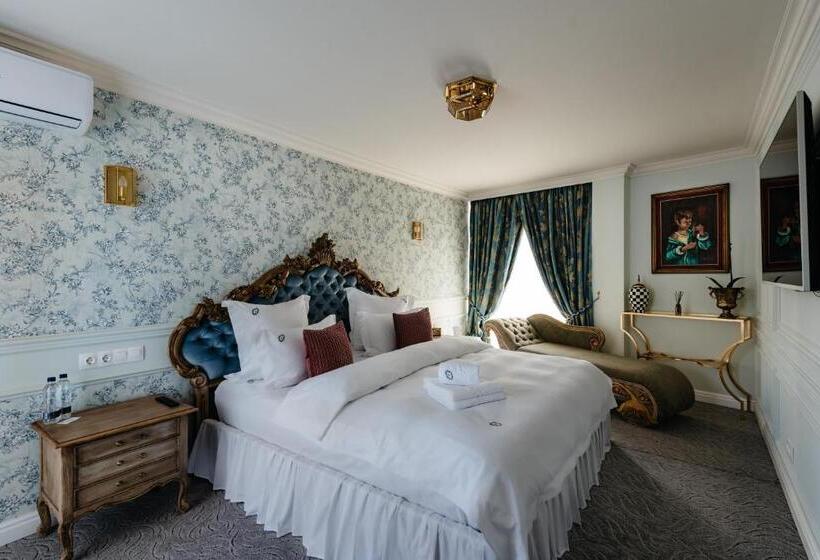 Standard Room with Terrace, Ateneea Luxury Rooms
