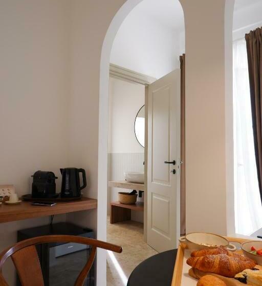 اتاق استاندارد با تخت بزرگ, Palazzo Camerlengo Suites Relax