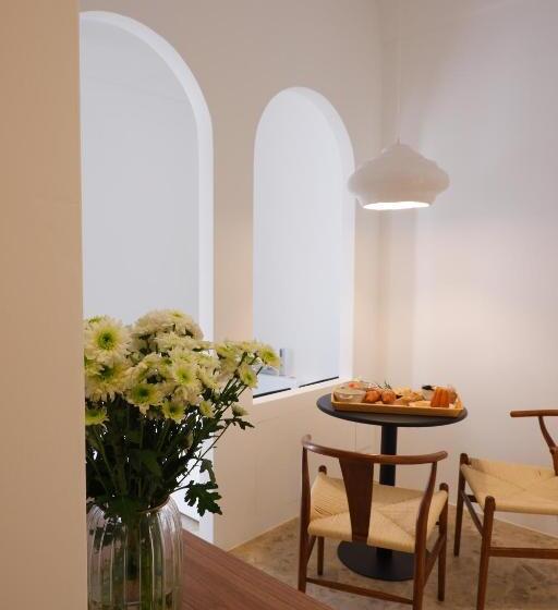 اتاق استاندارد با تخت بزرگ, Palazzo Camerlengo Suites Relax