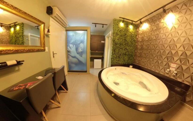 Люкс с гидромассажем, Florence Motel   Sto ângelo
