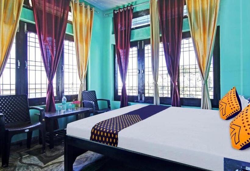 三人经典房间, Spot On 80478 Jai Shiv Shakti Guest House
