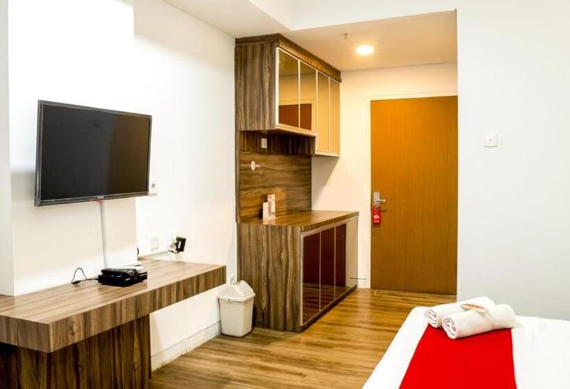 디럭스 룸, Menara One Hotel By Menara Santosa
