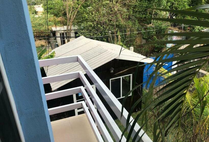 スタンダード４人部屋, Los Robles