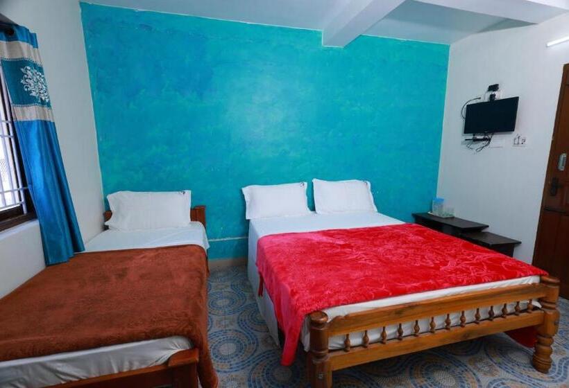 اتاق استاندارد سه نفره, Seven Endue Cottages