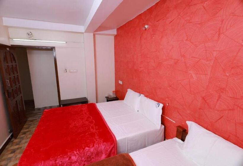 اتاق استاندارد سه نفره, Seven Endue Cottages