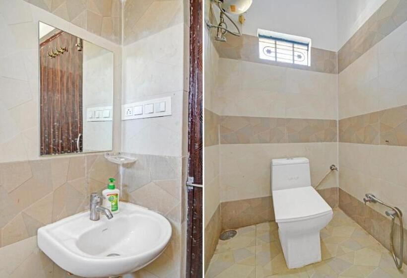 Quarto Triplo Clássico, Flagship Hotel 4 Seasons