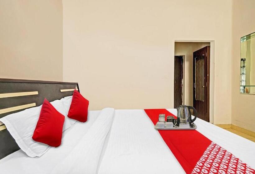 Quarto Triplo Clássico, Flagship Hotel 4 Seasons