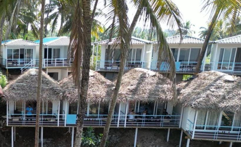 Номер Стандарт Вид на Море с Балконом, Grand Sea Shades Goa