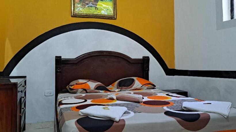 标准间, Plaza Confort Inn