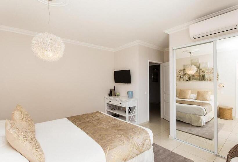 غرفة قياسية مطلّة علي البحر, Les Chambres D Hôtes De Mougins
