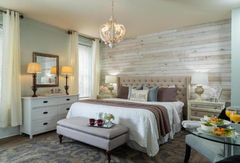 스탠다드 룸 킹사이즈 침대, Bayfront Marin House