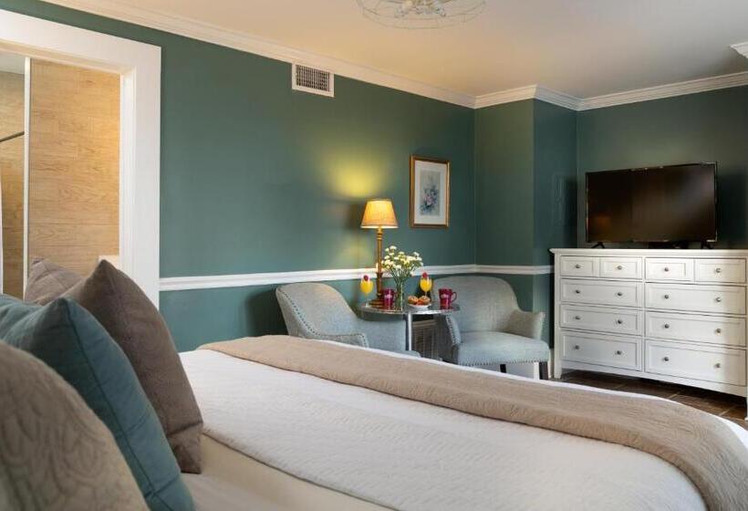스탠다드 룸 킹사이즈 침대, Bayfront Marin House