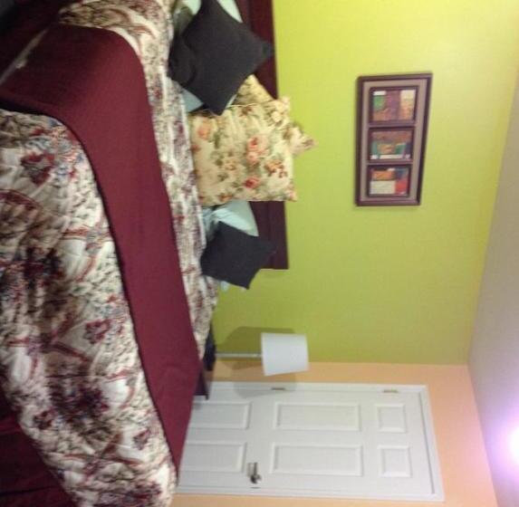 스탠다드 룸 킹사이즈 침대, Relax Inn Galloway