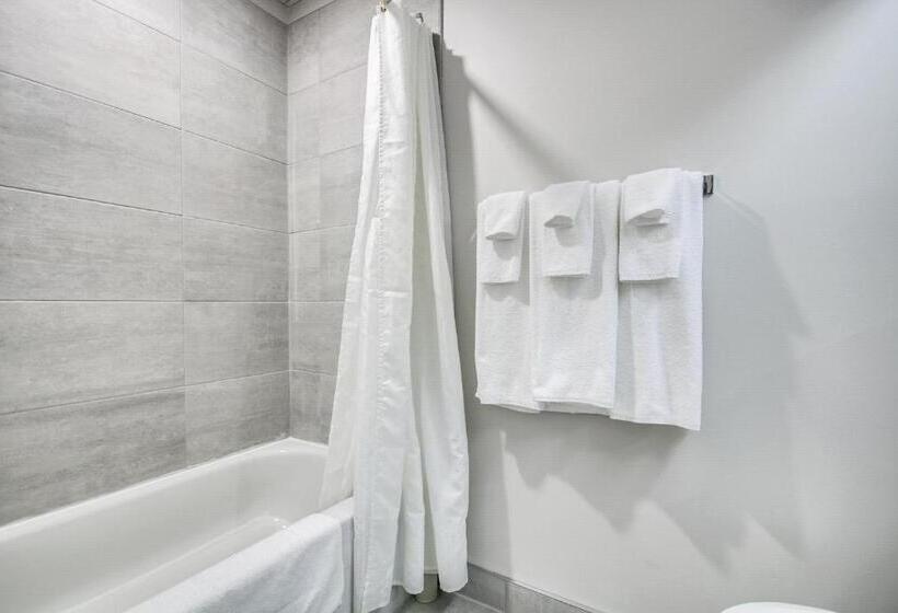 Quarto Estandar, Hôtel Marineau Shawinigan