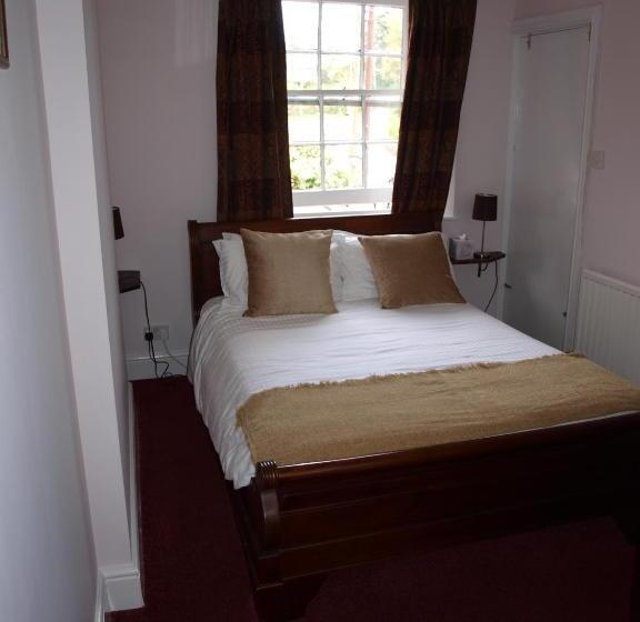 Номер Стандарт, Manor Inn Galmpton