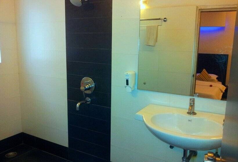 Quarto Estandar, Rama Heritage