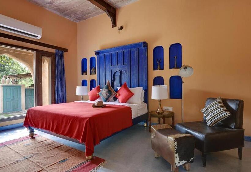 标准间带山景, Maya Garh Pushkar
