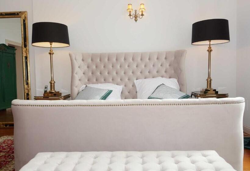 컴포트 트리플 룸, Schlosshotel Gross Koethel
