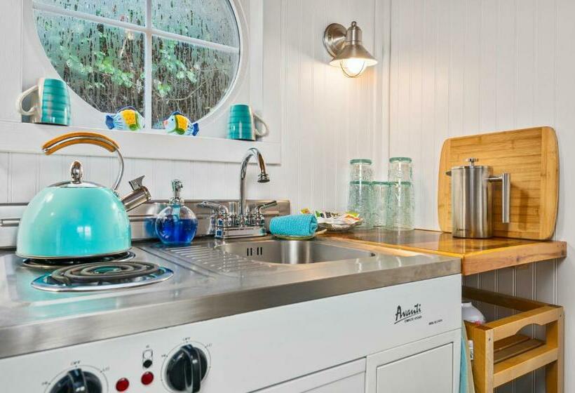 디럭스 스튜디오, Tiny Digs   Hotel Of Tiny Houses