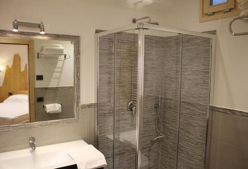 اتاق لوکس, B&b Augusto