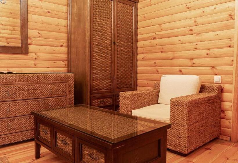 خانه 4 خوابه, Borovoe Country Club