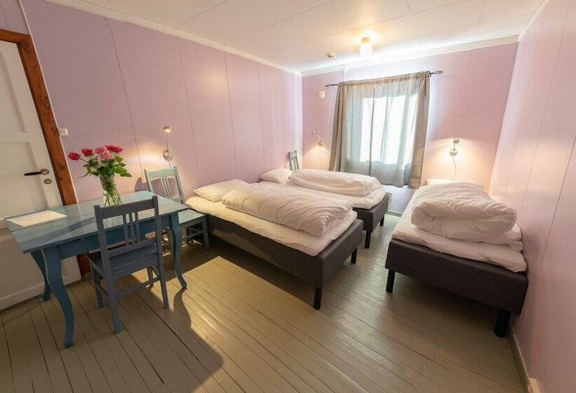 Номер Стандарт Совместная Ванная, Lydersen Rorbuer Hostel And Apartments Kvalvika And Rytten