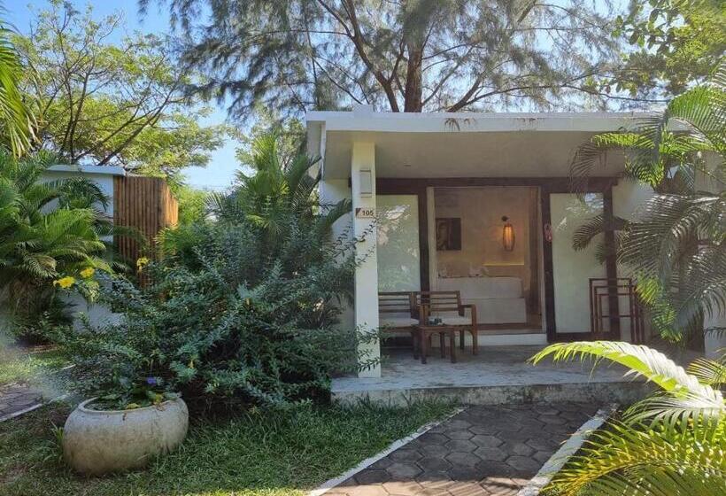 بانگلوی لوکس, Sahaa Beach Resort