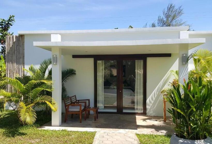 بانگلوی لوکس, Sahaa Beach Resort