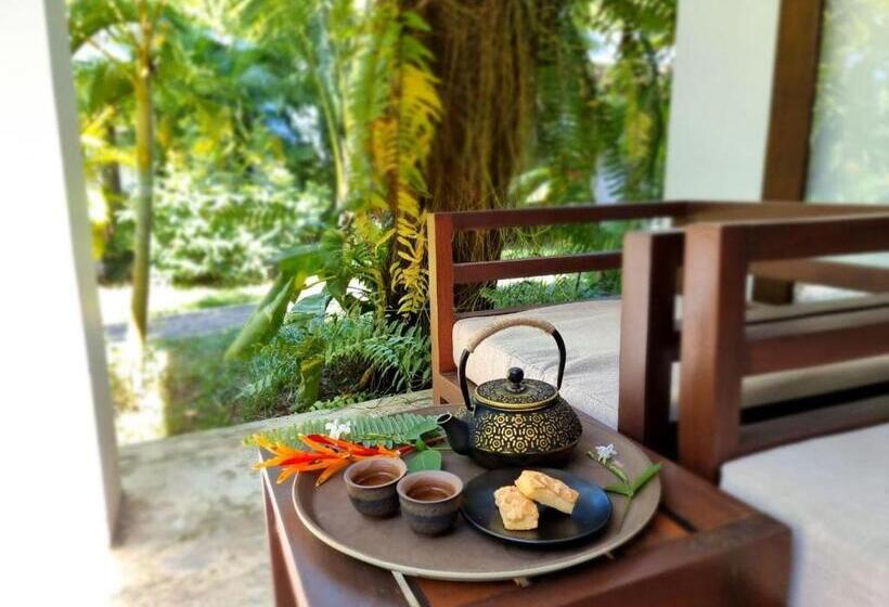 بانگلوی لوکس, Sahaa Beach Resort