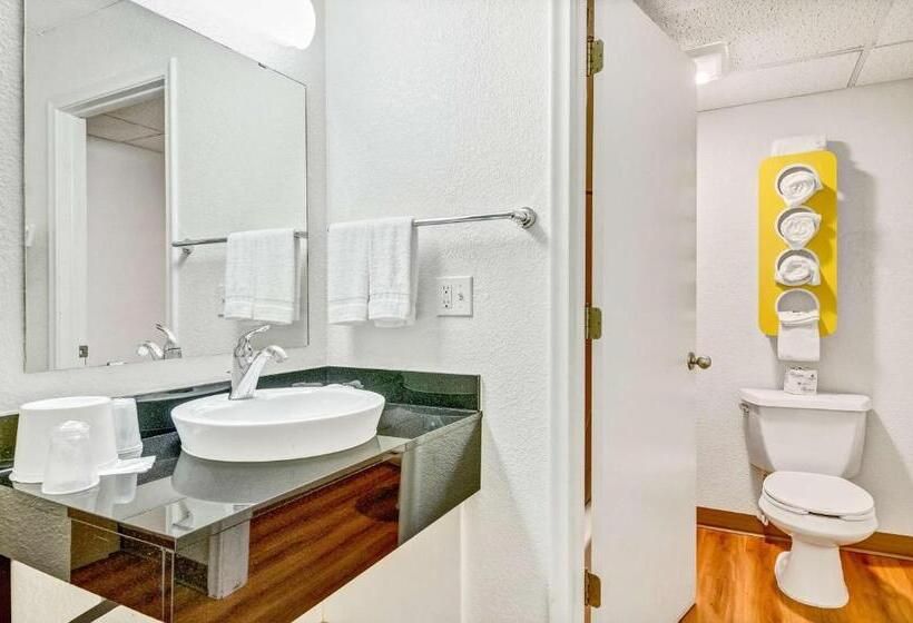 Номер Стандарт, Motel 6 Big Springs, Ne