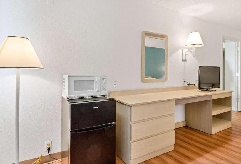 Номер Deluxe, Motel 6 Big Springs, Ne