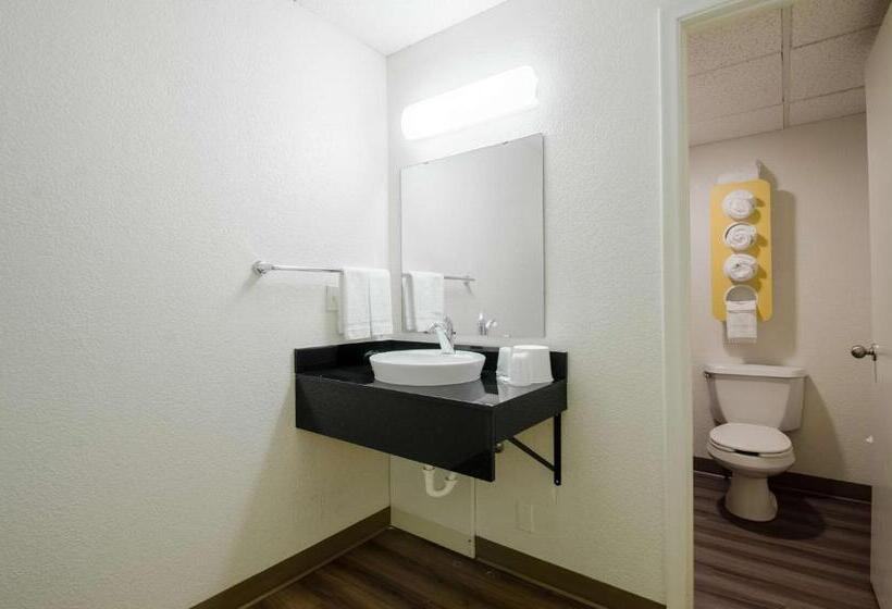 Стандартный Номер Кровать Кинг, Motel 6 Big Springs, Ne