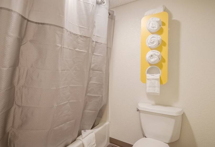 Номер Стандарт, Motel 6 Big Springs, Ne