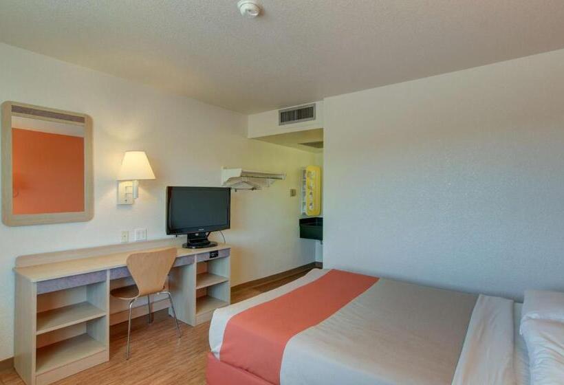 Номер Стандарт, Motel 6 Casper Wy