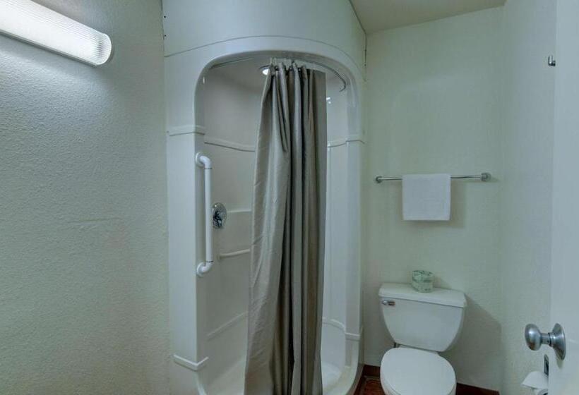 Четырехместный Номер Стандарт, Motel 6 Casper Wy