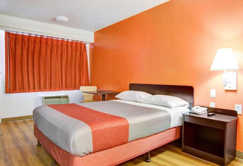 Номер Стандарт Адаптированный для Инвалидов, Motel 6springfield, Mo  North