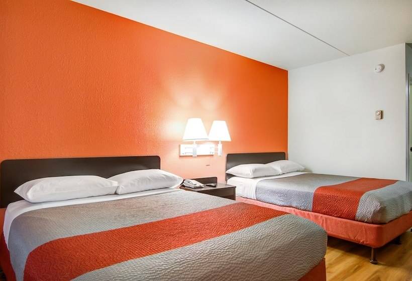 Номер Deluxe, Motel 6springfield, Mo  North