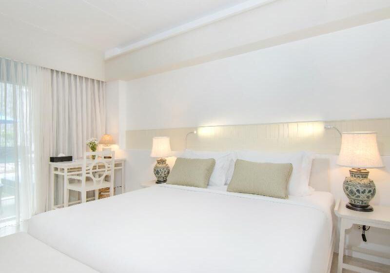 اتاق لوکس, Awa Resort Koh Chang