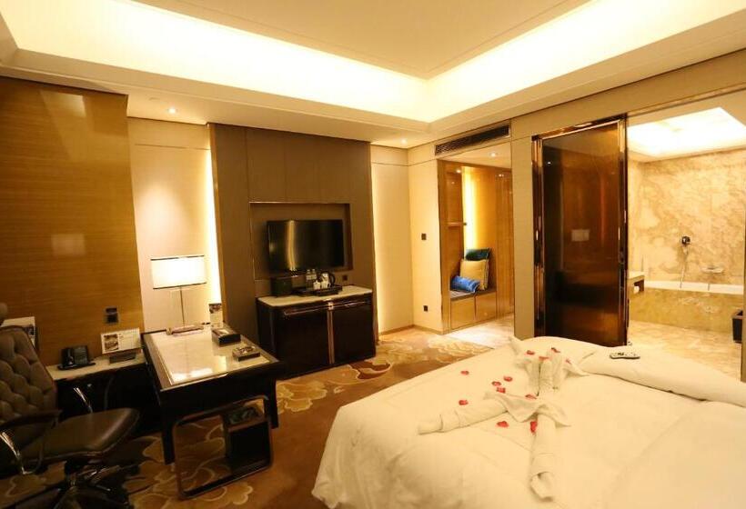 디럭스 룸, Jinjiang International Hotel Urumqi