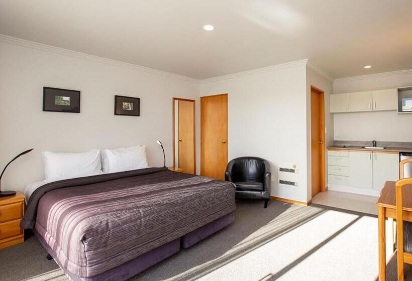 스탠다드 스튜디오 킹침대, Asure Chelsea Gateway Motor Lodge