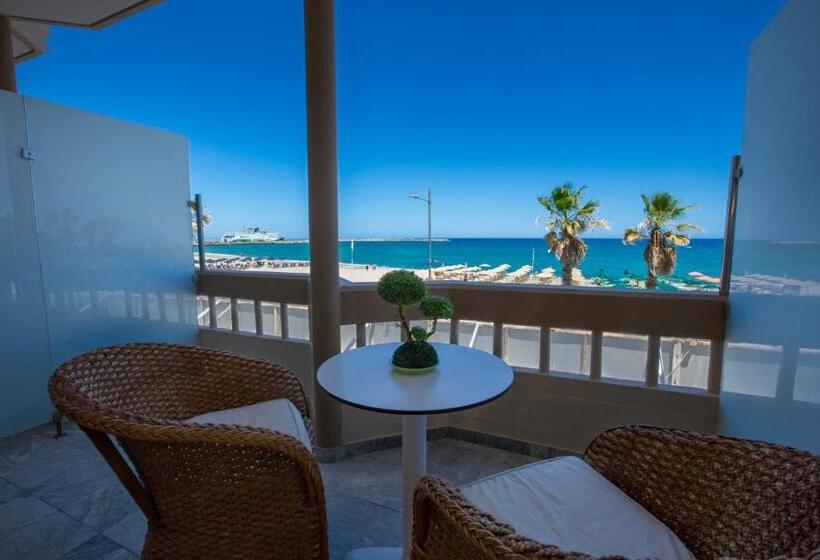 استودیوی استاندارد با چشم‌انداز دریا, Theo Beach Hotel Apartments