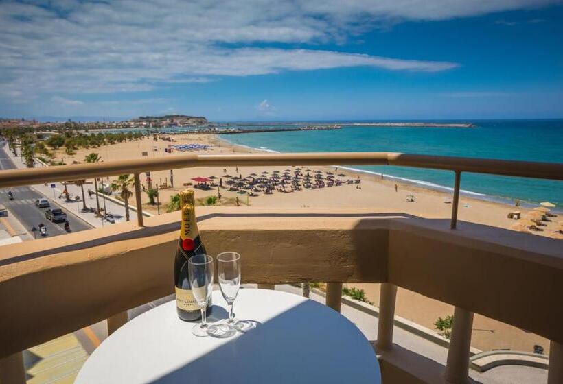 استودیوی استاندارد با چشم‌انداز دریا, Theo Beach Hotel Apartments
