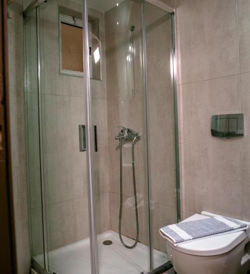 استودیوی استاندارد با چشم‌انداز دریا, Theo Beach Hotel Apartments