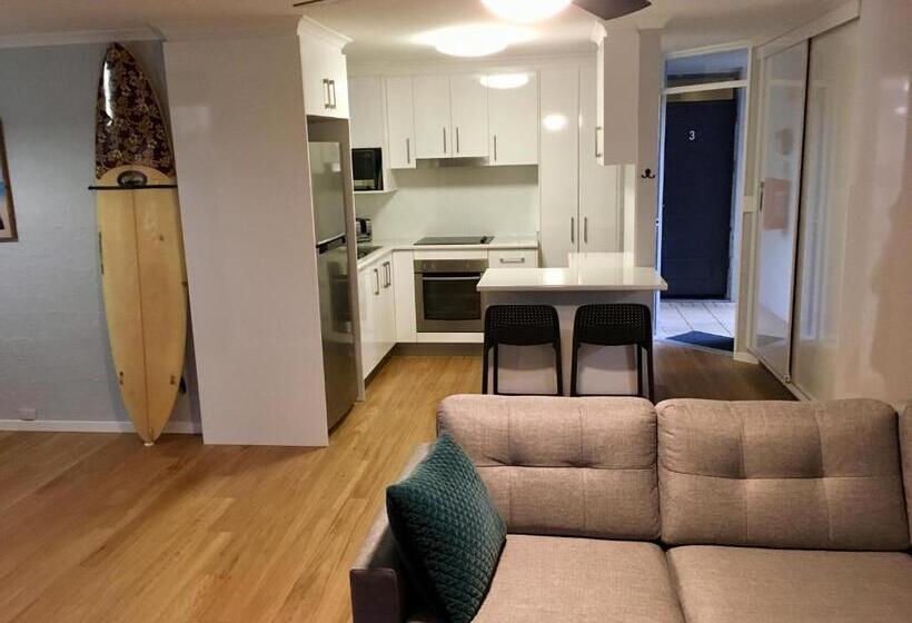 آپارتمان لوکس 2 خوابه, Burleigh Palms Holiday Apartments