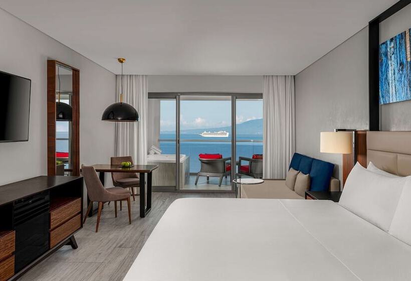 اتاق استاندارد با تخت بزرگ, Hilton Vallarta Riviera All Inclusive Resort, Puerto Vallarta