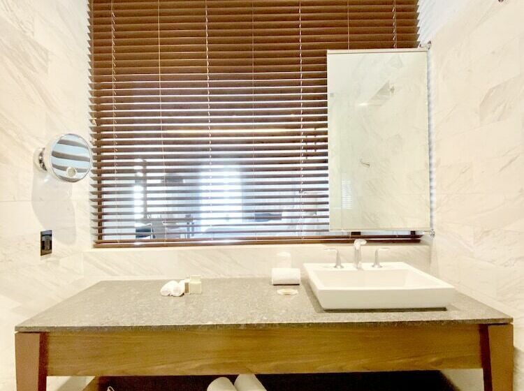 سوییت با چشم‌انداز دریا, Hilton Vallarta Riviera All Inclusive Resort, Puerto Vallarta