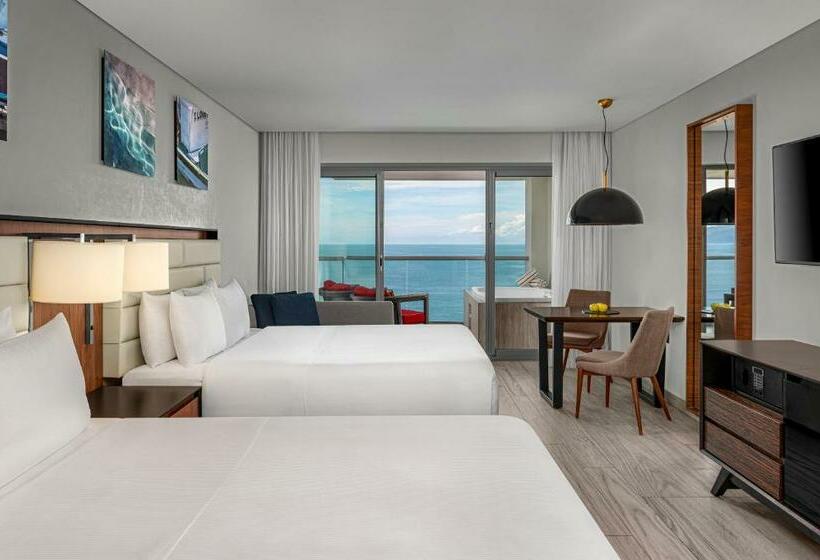 اتاق پرمیوم با چشم‌انداز دریا, Hilton Vallarta Riviera All Inclusive Resort, Puerto Vallarta