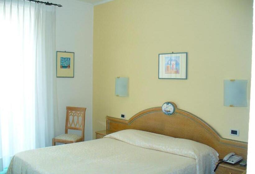 Quarto Comfort, La Marticana