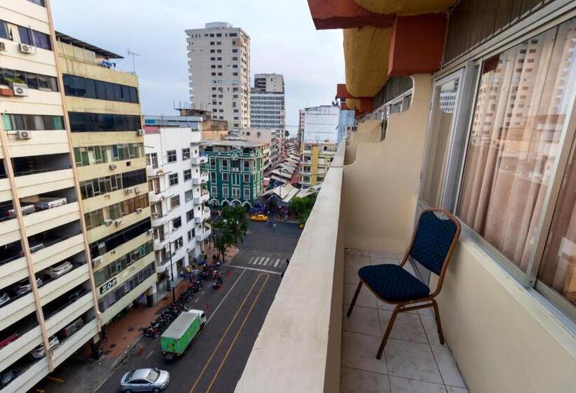Номер Стандарт Индивидуальный, Malecon Inn