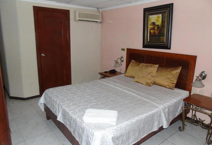 Номер Стандарт, Malecon Inn